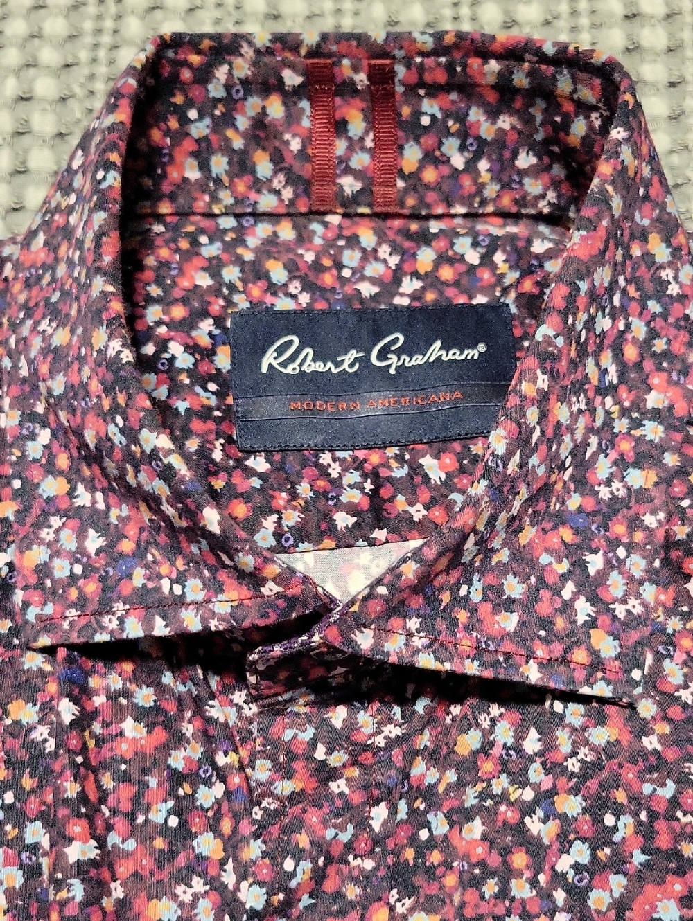 Robert Graham Multicolor Floral Button-Down Shirt with Prominent Red